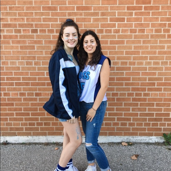 Meet your Posher, Emma - Picture 1 of 1